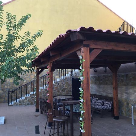 Apartamentos "Casa Rural De Aldea" Aldea del Fresno ภายนอก รูปภาพ