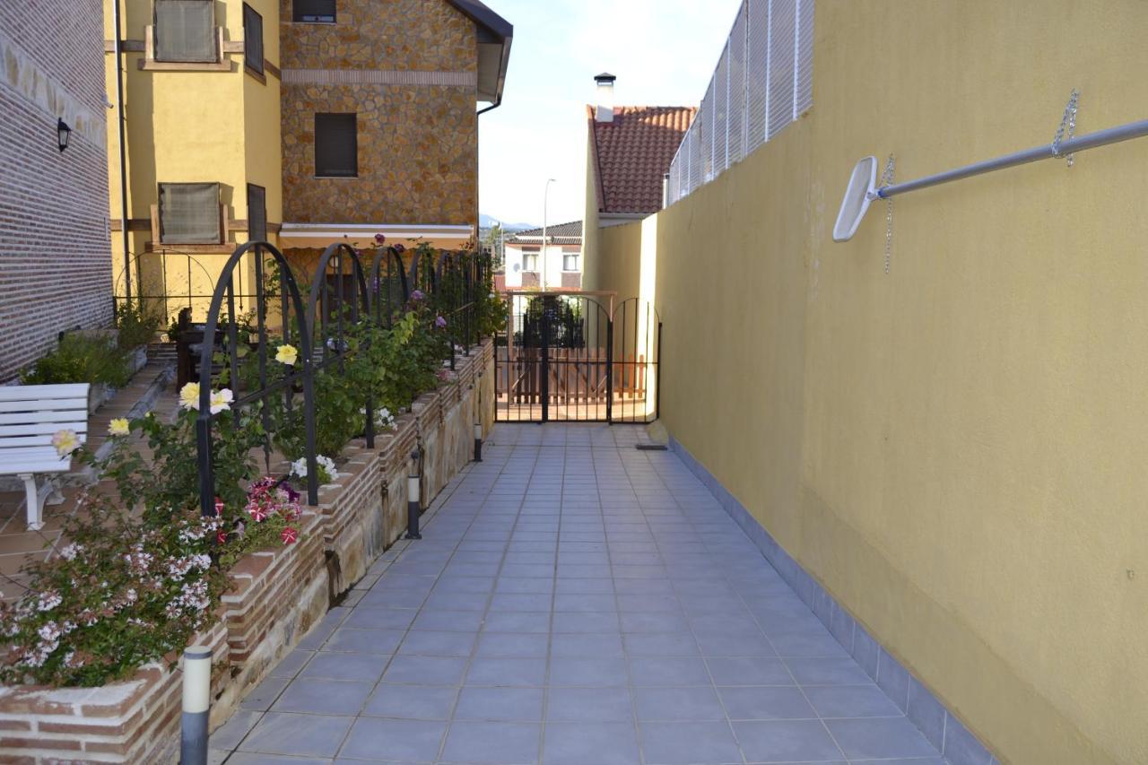 Apartamentos "Casa Rural De Aldea" Aldea del Fresno ภายนอก รูปภาพ