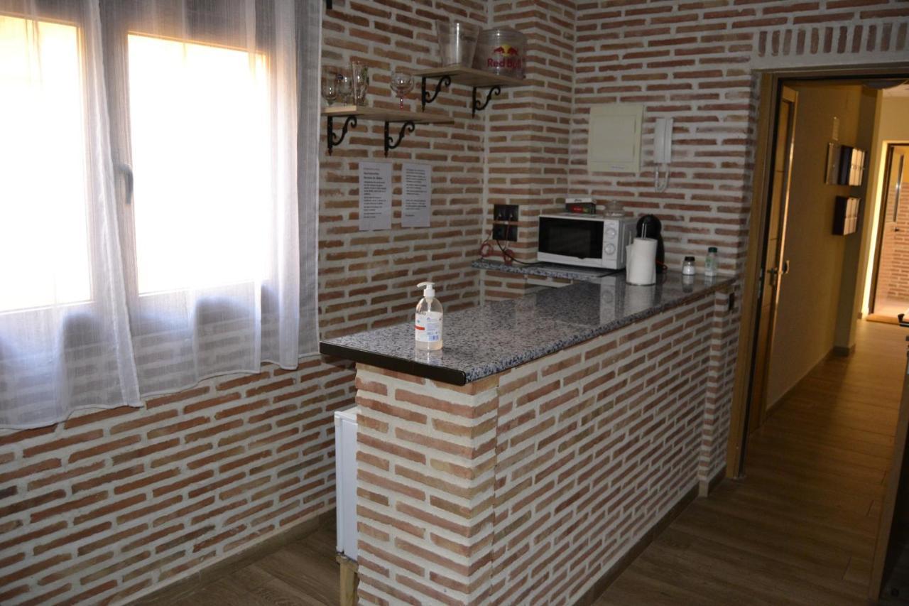 Apartamentos "Casa Rural De Aldea" Aldea del Fresno ภายนอก รูปภาพ