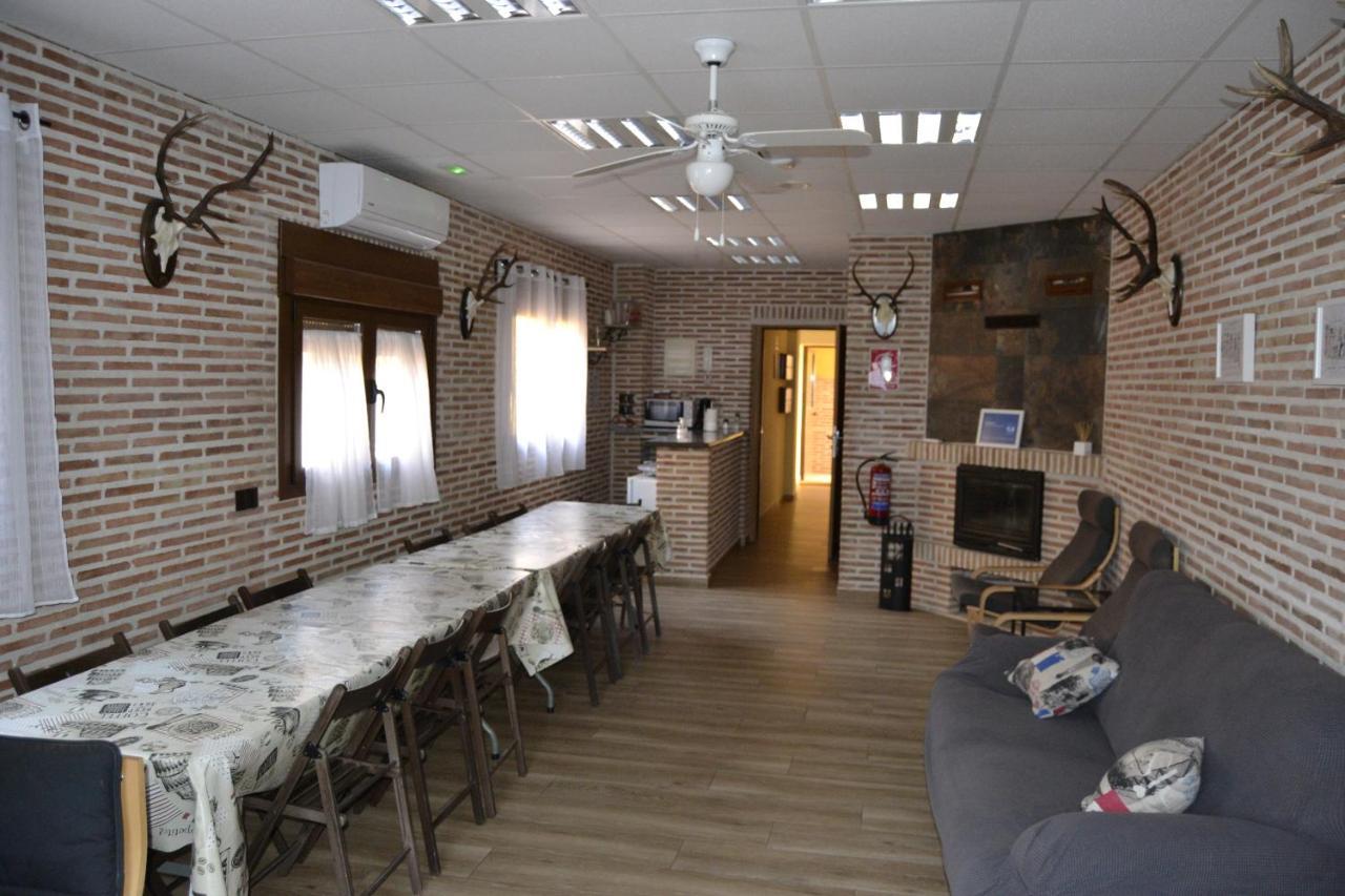 Apartamentos "Casa Rural De Aldea" Aldea del Fresno ภายนอก รูปภาพ