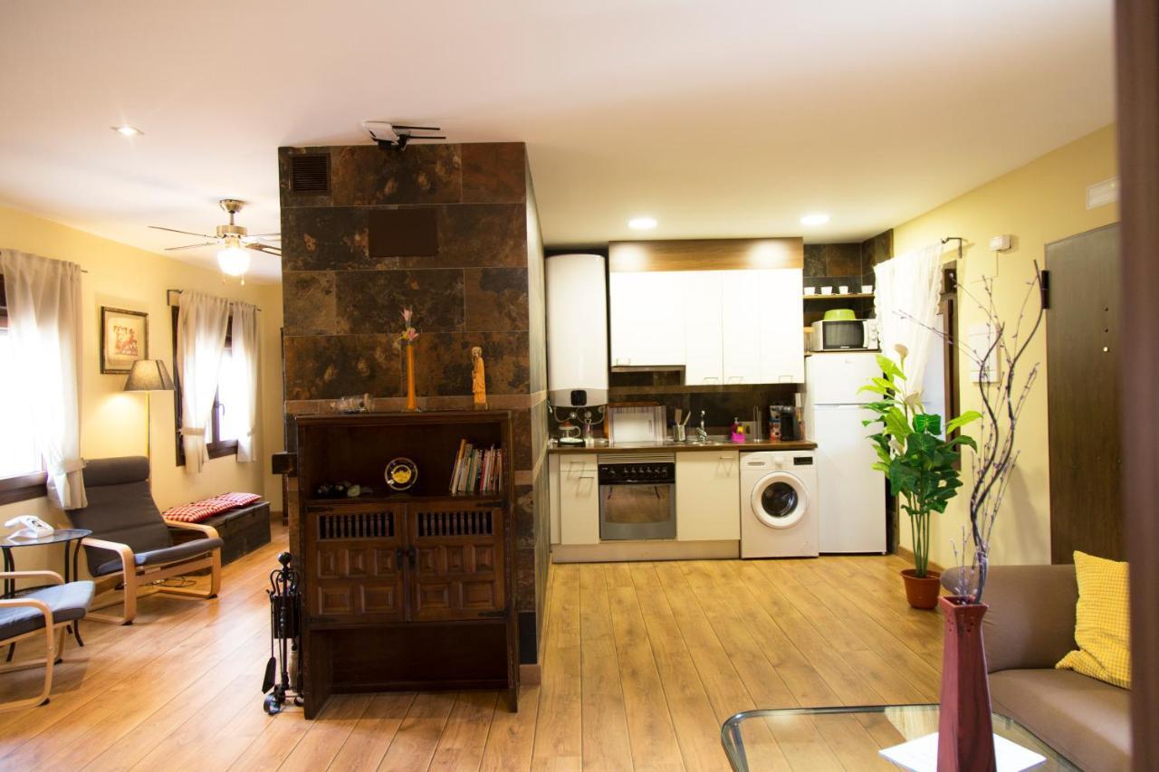 Apartamentos "Casa Rural De Aldea" Aldea del Fresno ภายนอก รูปภาพ